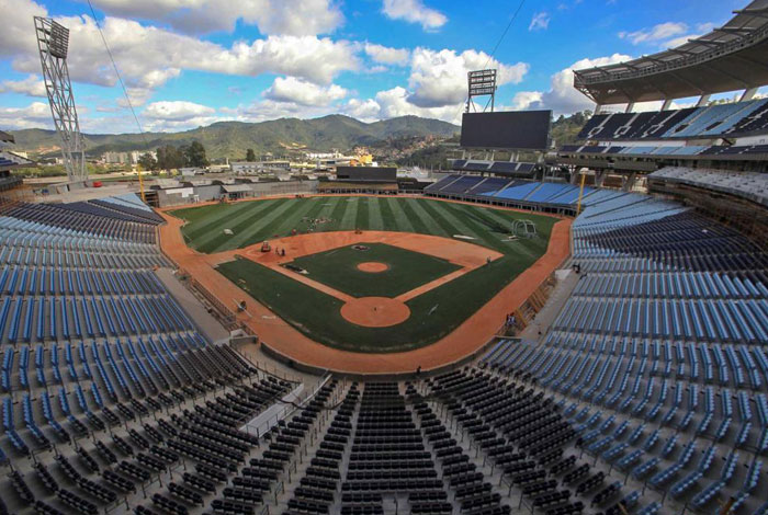 Leones cambia de casa: el Monumental de Caracas es su nuevo feudo